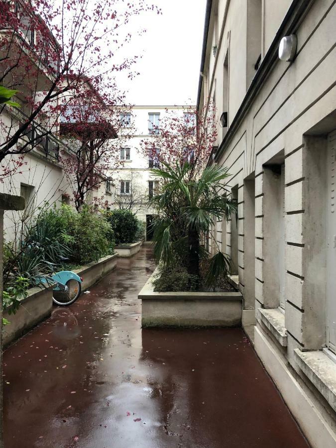 23 Rue De La Chapelle Daire Paris Dış mekan fotoğraf